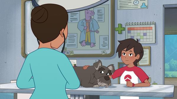 Bild 1 von 3: Josefine (rechts) hat einen streunenden Hund in Müggeldorf gefunden. Bei ihrer Mutter, Tierärztin Anna (links), wird er nun erst einmal untersucht.© ZDF/ZDF 2024/Caligari - Honorarfreie Verwendung gemäß AGB im redaktionellen Zusammenhang mit genannter Sendung bei Nennung \