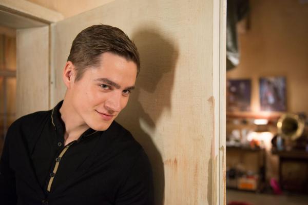Bild 1 von 6: 
