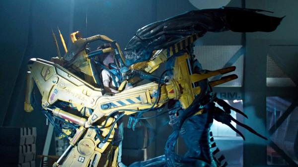 Bild 1 von 6: Ellen Ripley (Sigourney Weaver) trifft erneut auf die tödlichen Aliens.