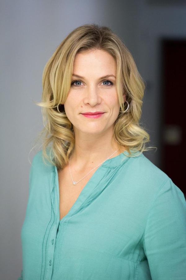 Bild 1 von 2: Im Bild: Laura Preiss (Melanie).