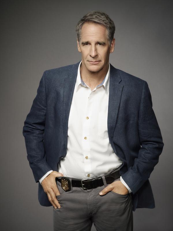 Bild 1 von 27: (1. Staffel) - Leiter des NCIS-Team in New Orleans: Special Agent Dwayne Cassius Pride (Scott Bakula) ...