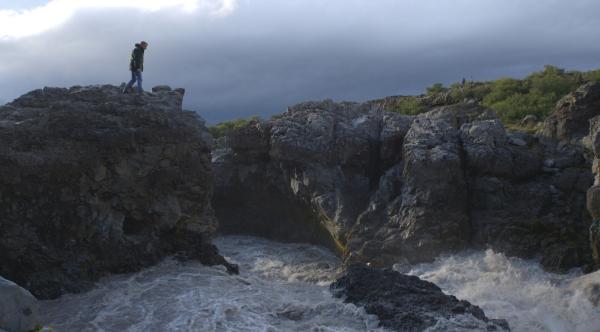 Bild 1 von 1: Professor Matthias Wemhoff auf den Spuren der Wikinger auf Island um das Jahr 1000.