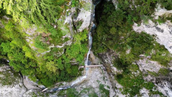 Bild 1 von 20: .