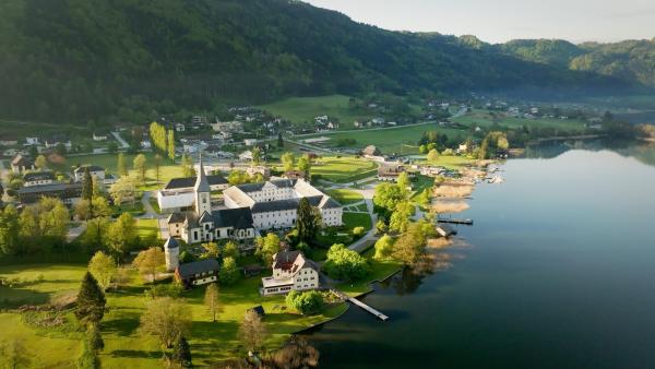 Bild 1 von 13: Im Bild: Pfarramt Ossiach.