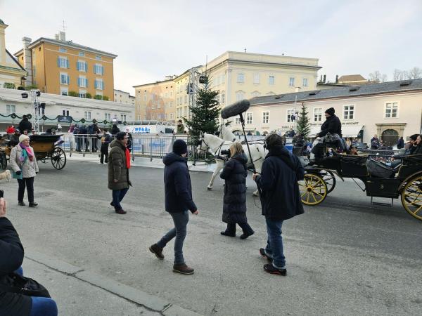 Bild 1 von 9: Im Bild: Startenor und Mozartwochen-Intendant Rolando Villazon.