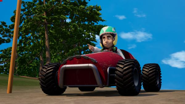 Bild 1 von 3: Peter ist bereit, zu beweisen, dass er der schnellste Gokart-Fahrer ist.