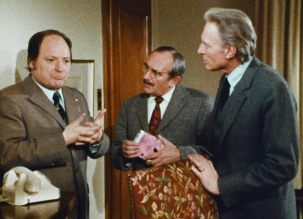 Bild 1 von 1: Ein Fall für Männdli  Eine Million in kleinen Scheinen  Staffel 1, Episode 11