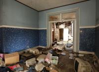 Good Bones - Mutter, Tochter, Home-Makeover