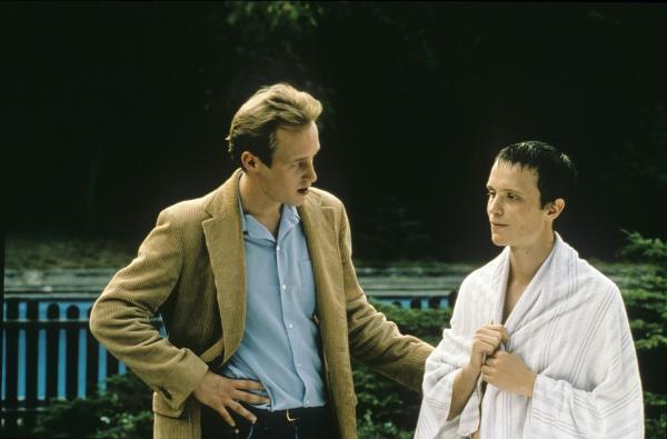 Bild 1 von 4: David (Fabian Busch, l.); Karl Koch (August Diehl, r.)