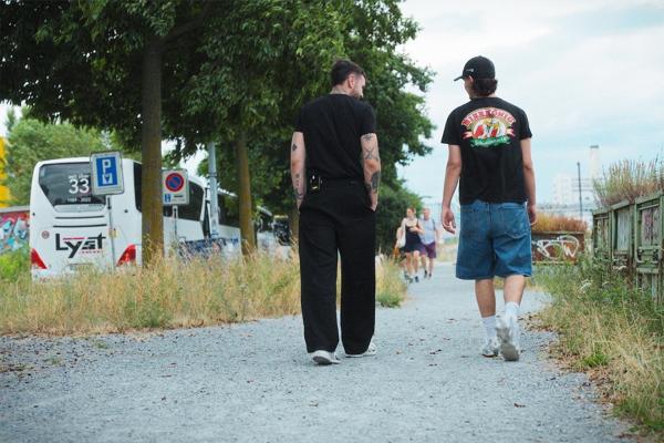 Bild 1 von 3: .
