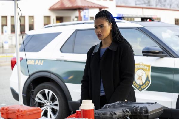 Bild 1 von 10: Sheryll Barnes (Roxy Sternberg)