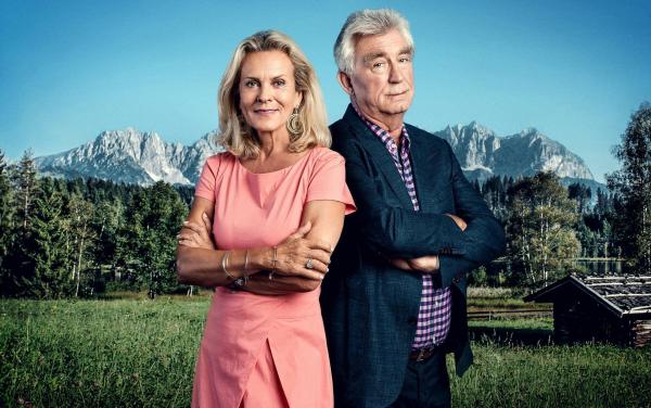 Bild 1 von 18: Im Bild: Andrea L?Arronge (Gräfin Schönberg), Heinz Marecek (Hannes Kofler).