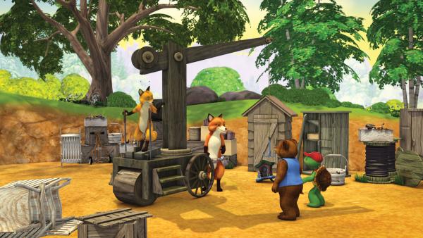 Bild 1 von 4: Franklin und seine Freunde haben sich auf dem Schrottplatz von Herrn Fuchs verabredet, um Teile für das neue Baumhaus zusammen zu suchen.