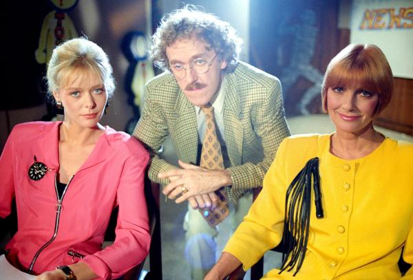 Bild 1 von 5: Im Bild: Ulla Weigerstorfer, Franz Suhrada, Chris Lohner.