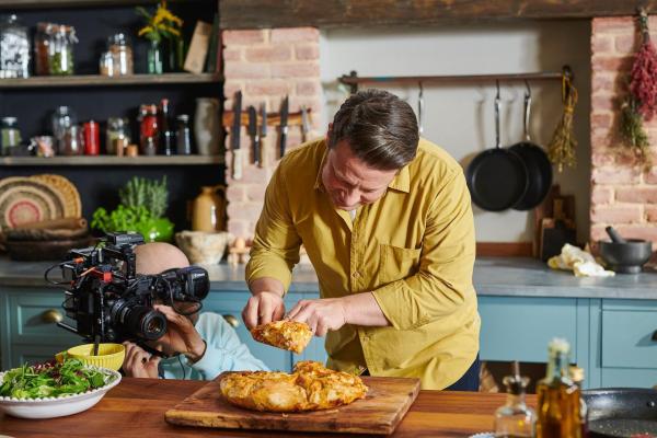 Bild 1 von 6: Im Bild: Jamie Oliver.