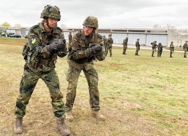 Einsatz für Henning Baum - Was es jetzt heißt, Bundeswehrsoldat zu sein