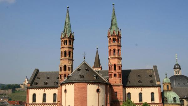 Bild 1 von 1: Tuerme des Doms