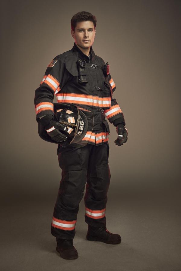 Bild 1 von 22: (2. Staffel) - T.K. Strand (Ronen Rubinstein)