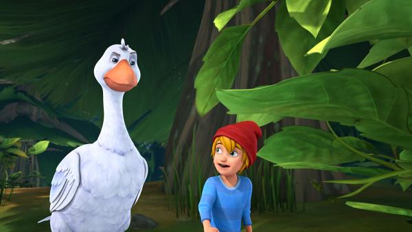 Bild 1 von 7: Martin findet es gar nicht lustig, wenn sich jemand ohne zu fragen einfach seine Fliegermütze nimmt.