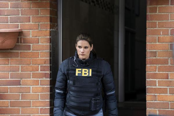 Bild 1 von 4: FBI Special Agent Maggie Bell (Missy Peregrym)
