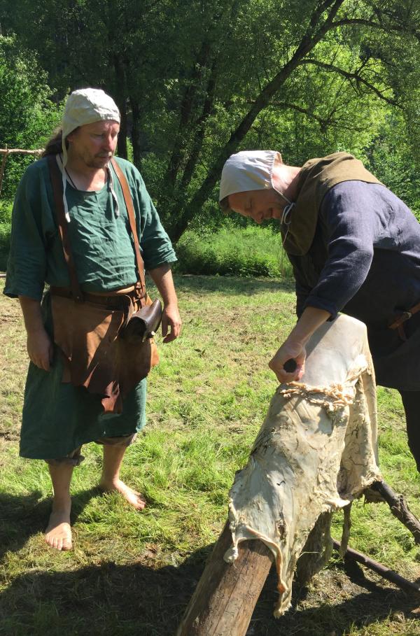 Bild 1 von 7: Achtung Gammelfleisch: Florian Weber (rechts) beim sogenannten \