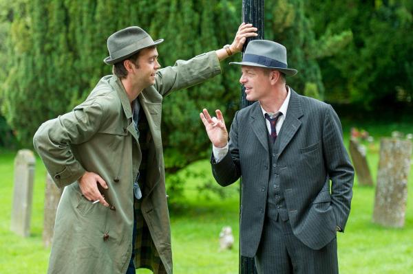 Bild 1 von 18: Im Bild (v.li.): Alex Price (Sid Carter), Hugo Speer (Inspector Valentine).