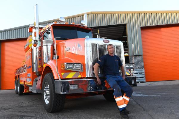 Bild 1 von 3: Tez Higgins