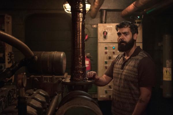 Bild 1 von 15: Omid (Ardalan Esmaili), der geniale Schiffsingenieur.