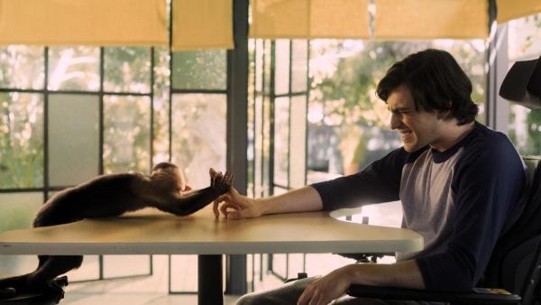 Bild 1 von 4: Gigi (l.); Nate Gibson (Charlie Rowe, r.)