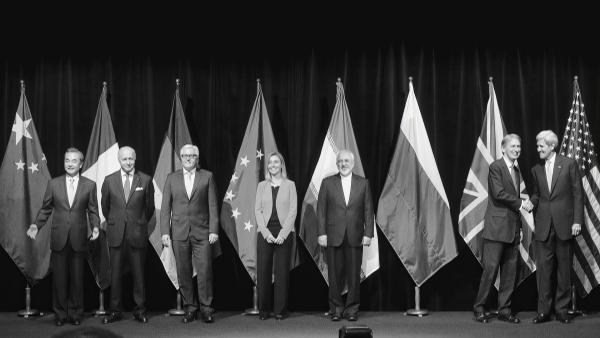 Bild 1 von 5: Sechs Länder, darunter Deutschland und die USA, unterzeichnen 2015 die sogenannte Wiener Nuklearvereinbarung (JCPoA) mit dem Iran.