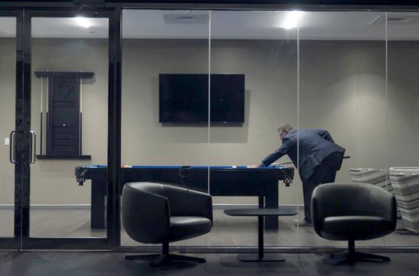 Bild 1 von 3: Der Polizist Garry Clement ist in der kanadischen Botschaft stationiert.