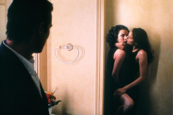 Bild 1 von 4: (v.l.n.r.) Christophe (Fabrice Deville); Nathalie (Coralie Revel); Sandrine (Sabrina Seyvecou)