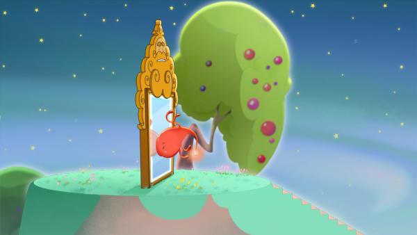 Bild 1 von 2: Wütend greift der kleine Oktosingwal sein Spiegelbild an.