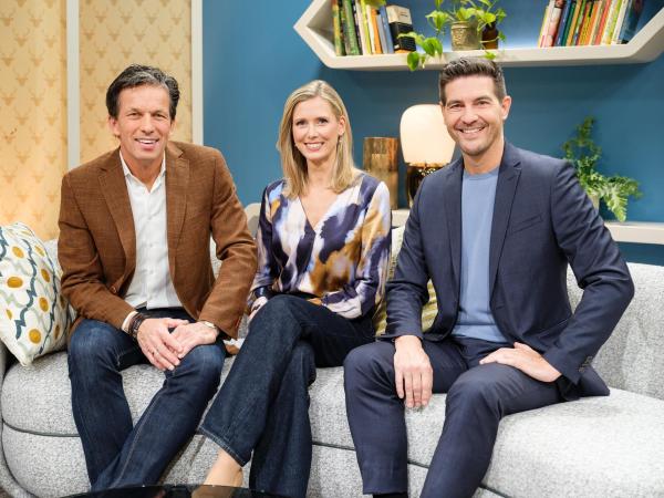 Bild 1 von 13: Im Bild: Martin Ferdiny, Verena Hartlieb, Norbert Oberhauser.