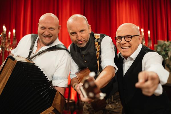 Bild 1 von 26: De Gschubstn und Jürgen Kirner (rechts).