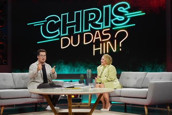 Bild 1 von 8: Chris Tall (l.); Anna Maria Mühe (r.)