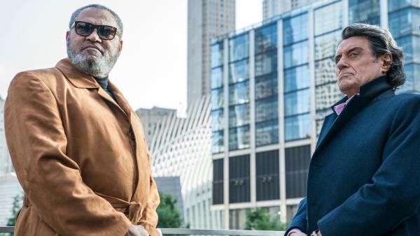 Bild 1 von 6: Bowery King (Laurence Fishburne, li.) und Winston (Ian McShane)