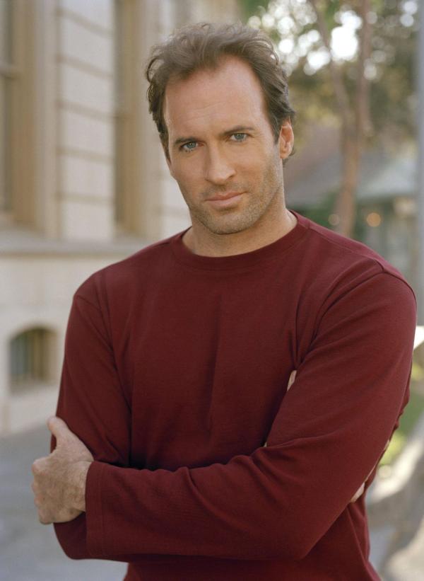 Bild 1 von 14: (5. Staffel) - Wird es Luke (Scott Patterson) und Lorelai endlich gelingen, zueinander zu finden?