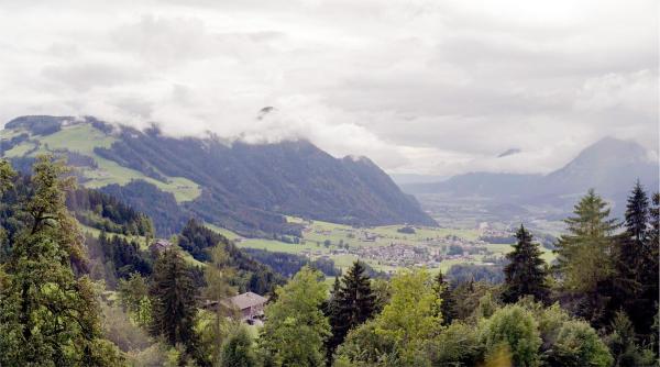 Bild 1 von 9: Im Bild: Das Alpbachtal von oben.
