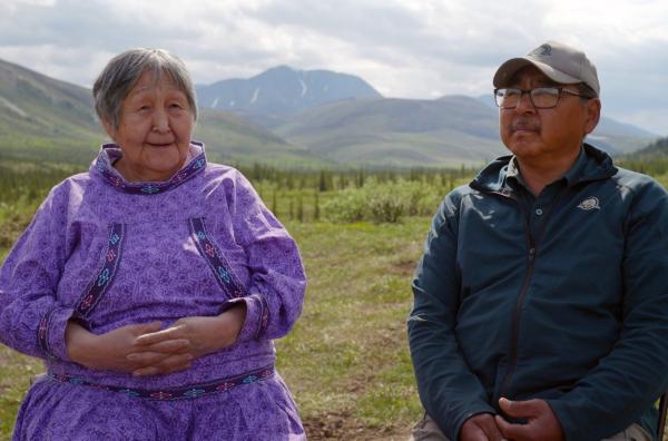 Bild 1 von 4: Renie ist Mit-Initiatorin der Landrechteabkommen der Inuvialuit. Cousin Mervyn arbeitet für Parks Canada.