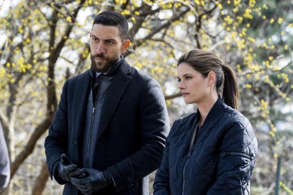 Bild 1 von 7: FBI SA Omar Adom 'OA' Zidan (Zeeko Zaki, l.); FBI Special Agent Maggie Bell (Missy Peregrym, r.)