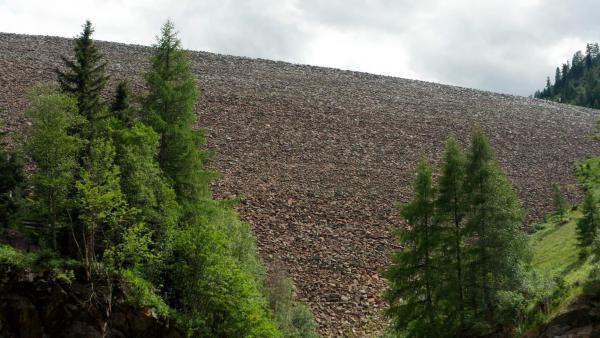 Bild 1 von 21: Im Bild: Staudamm Kaunertal.