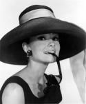 Audrey Hepburn in: Frühstück bei Tiffany
