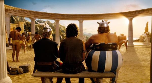 Bild 1 von 16: Mischen bei den Olympischen Spielen auf: Asterix (Clovis Conrillac, l.), Romantix (Stéphane Rousseau, M.) und Obelix (Gérard Depardieu, r.) ...
