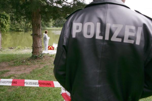 Bild 1 von 3: 