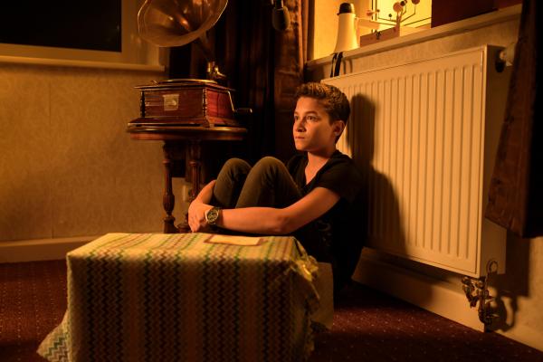 Bild 1 von 5: Hermann (Thorin Holland) wird von seinem schlechten Gewissen geplagt.