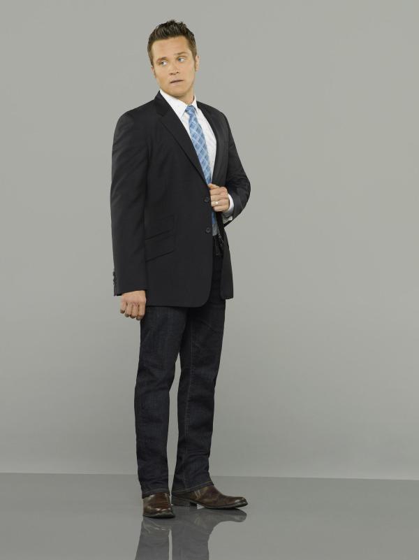 Bild 1 von 68: (7. Staffel) - Immer wieder kann Kevin Ryan (Seamus Dever) mit seltsamen Fakten und Einsichten zur Lösung eines Falles beisteuern.