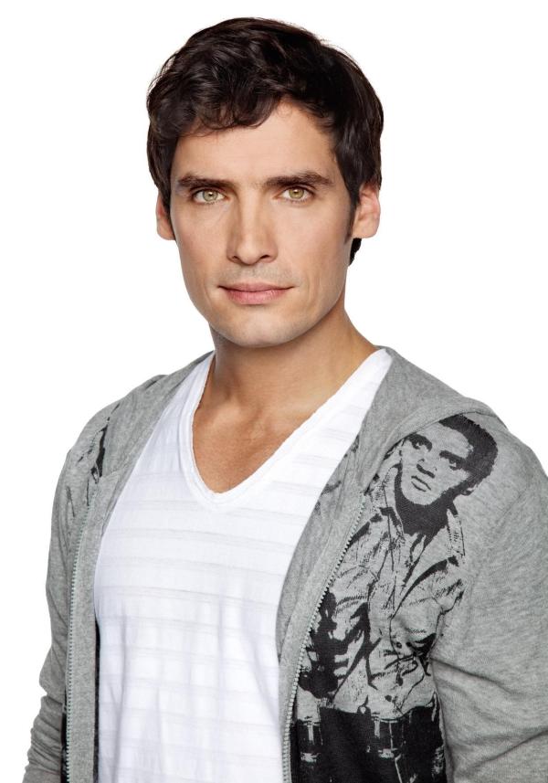 Bild 1 von 17: Wird er endlich sein Glück finden? Alexander Zeiss (Paul T. Grasshoff) ...