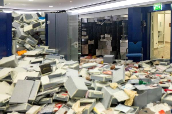 Bild 1 von 3: Der Tatort in der Gelsenkirchener Sparkasse