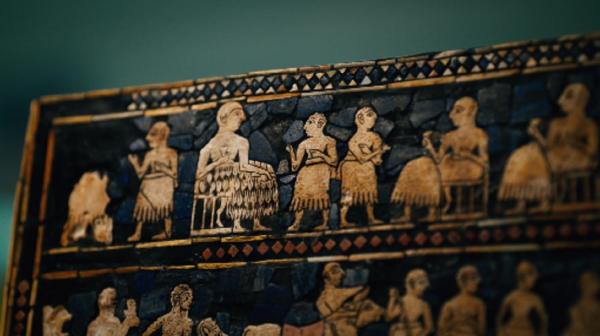 Bild 1 von 5: Fenster in eine alte Welt: Artefakte wie die Standarte von Ur geben Einblick ins Leben einer frühen Hochkultur.